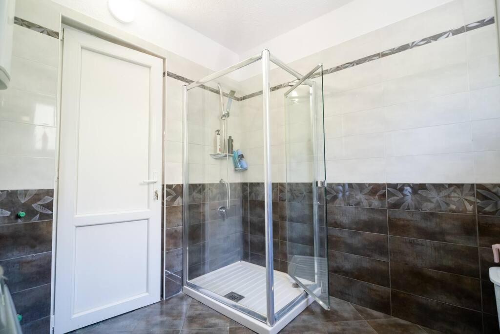 Private Luxury Villa, River View * Shkodër